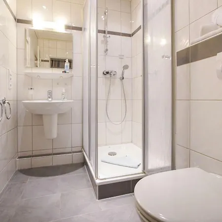 Harten Leekant Apartment *